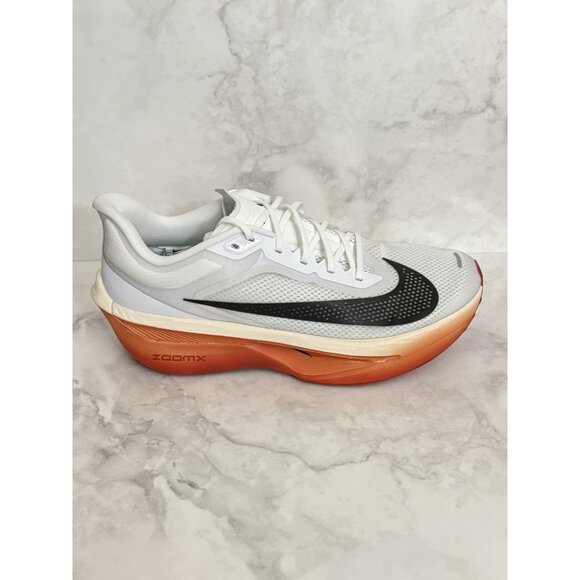 eliud kipchoge shoe size